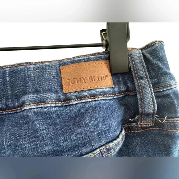 Judy Blue Pull On Skinny Jeans Dark Wash Denim Stretch Size 14W (00882) - Picture 4 of 9